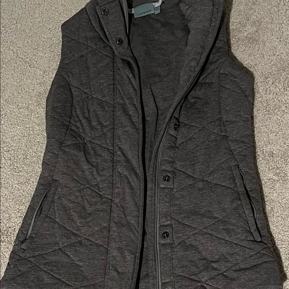 Women’s lightweight Athleta vest, size XXS